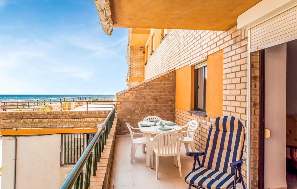 Stunning Apartment In Oropesa Del Mar Exteriér fotografie